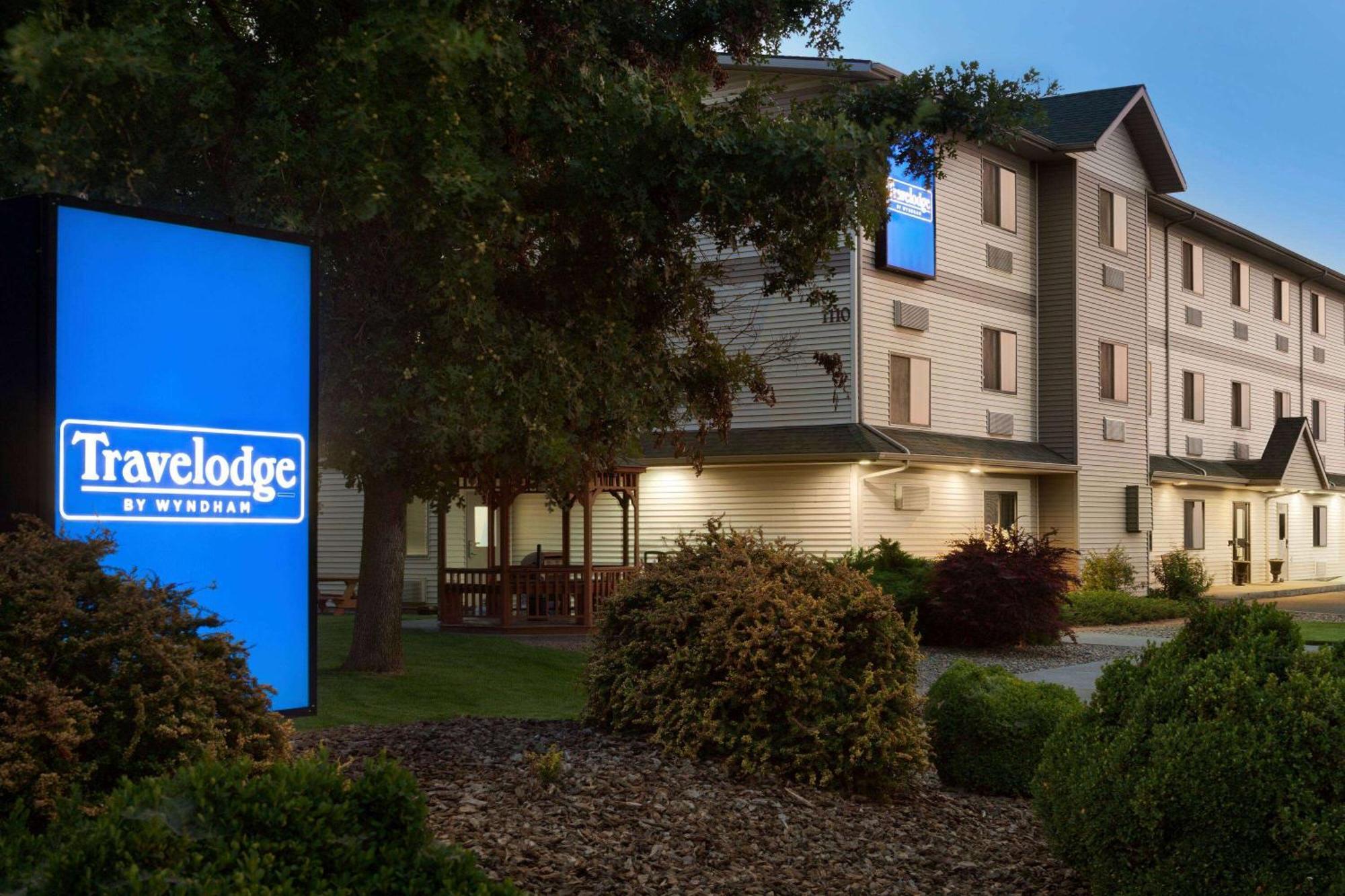 Travelodge By Wyndham Hermiston Exterior photo