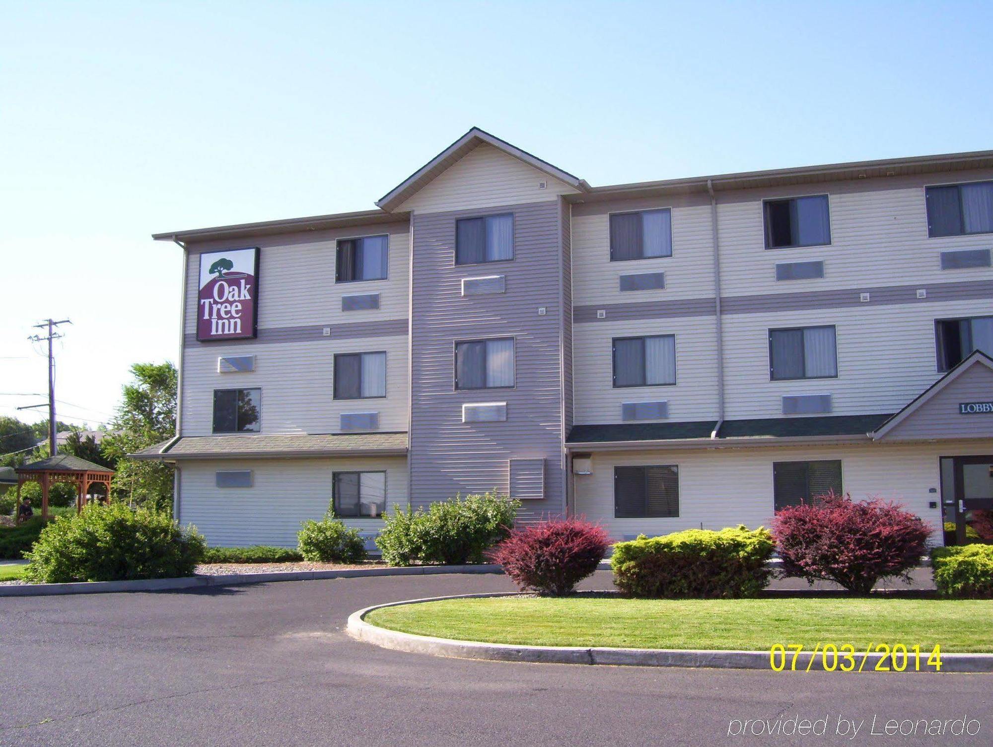 Travelodge By Wyndham Hermiston Exterior photo